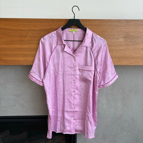 Revolver TELL YOUR FRIENDS Bowling Shirtlavender, Size XS - Picture 5 of 16